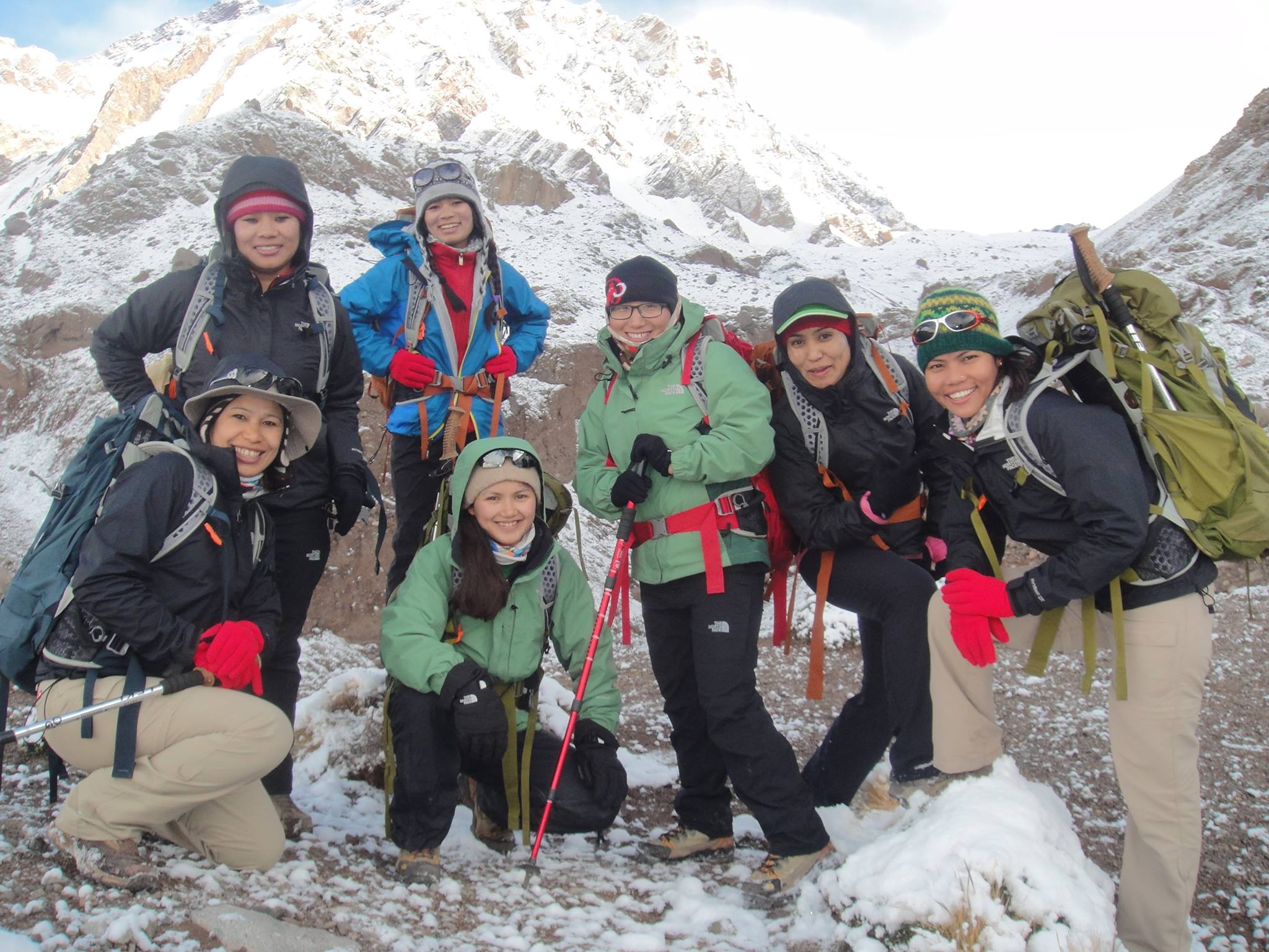 The incredible Seven Summits Women Team